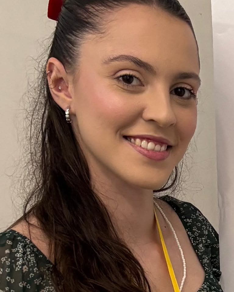 Ana Luiza de Camargo Doimo